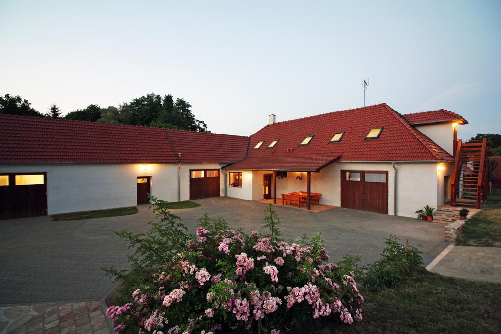 U Slunce Apartment Cizov (South Moravian)