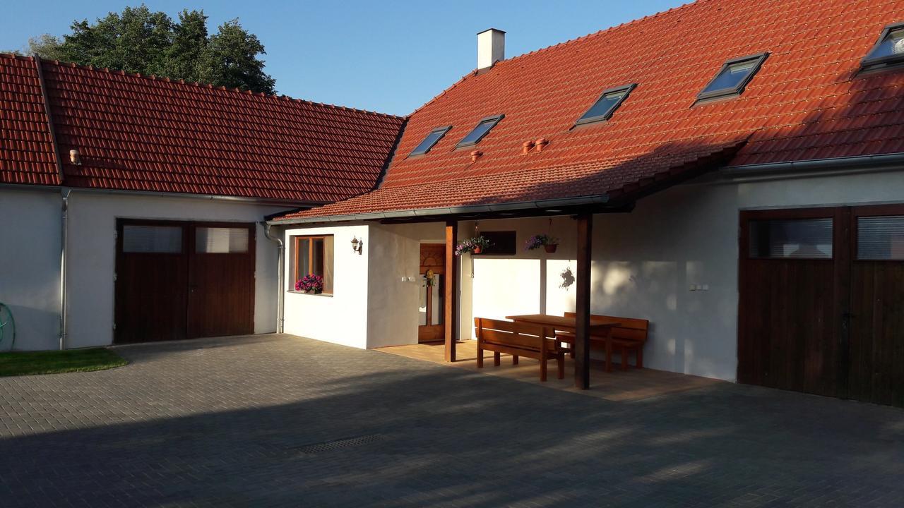 U Slunce Apartment Cizov (South Moravian)